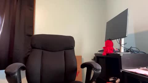 Blissful Foxtrot online show from 03-31-26, 03:45