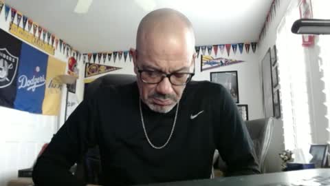 blk_nthick online show from 12-17-24, 06:42