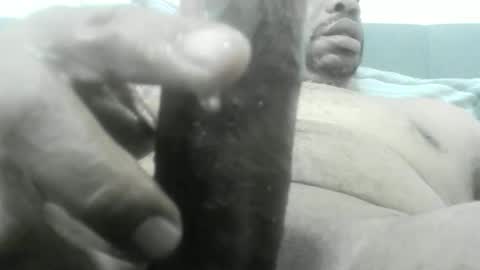 Snapshot of blkboi75 chatting on 10-31-25, 01:56 blkboi75 online show from 10-31-25, 01:56