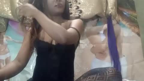 Lola online show from 09-22-25, 03:19