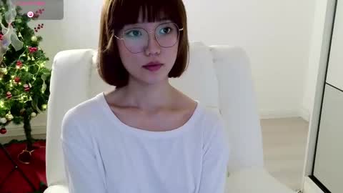 Snapshot of blon_kater chatting on 12-20-24, 01:54 YoYo online show from 12-20-24, 01:54