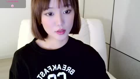 Snapshot of blon_kater chatting on 12-25-24, 07:14 YoYo online show from 12-25-24, 07:14