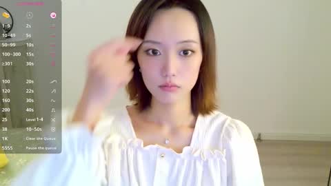 Snapshot of blon_kater chatting on 10-12-25, 02:32 YoYo online show from 10-12-25, 02:32