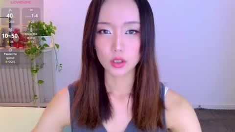 YoYo online show from 06-16-26, 07:33