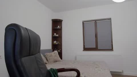 Snapshot of blonde4pasion chatting on 12-05-24, 05:04 blonde4pasion online show from 12-05-24, 05:04