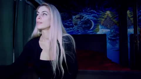 Snapshot of blonde4pasion chatting on 03-07-25, 08:11 blonde4pasion online show from 03-07-25, 08:11