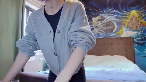 Snapshot of blonde4pasion chatting on 03-28-26, 02:05 blonde4pasion online show from 03-28-26, 02:05