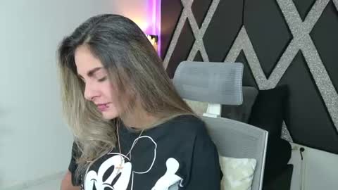 alejandra online show from 07-08-26, 05:01