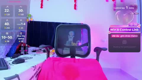 blonde_hot_7 online show from 04-28-26, 02:27