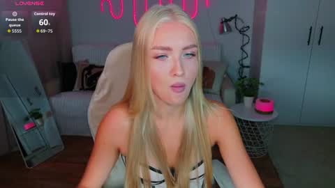 Nessa online show from 07-01-26, 02:40
