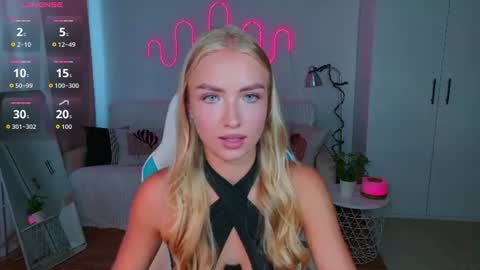 Nessa online show from 07-22-26, 09:56