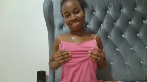 Snapshot of blondebarbiey chatting on 02-12-26, 11:05 blonde online show from 02-12-26, 11:05