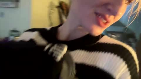 Gia  online show from 11-14-25, 08:07