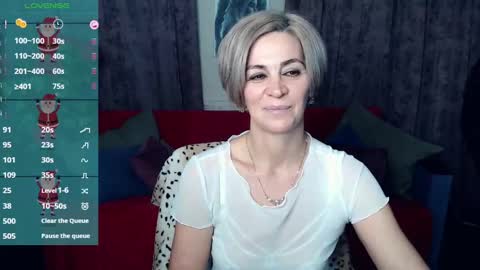 Lola online show from 12-29-24, 02:38