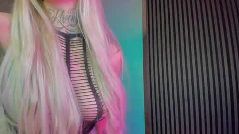 blondie_muller online show from 02-10-25, 06:24
