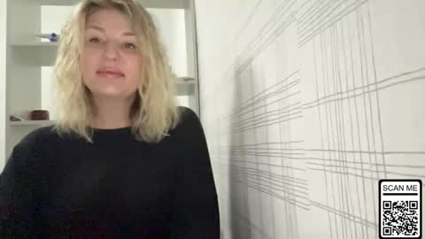 Snapshot of blondie_xoxoxo chatting on 11-03-25, 06:25 blondie_xoxoxo online show from 11-03-25, 06:25