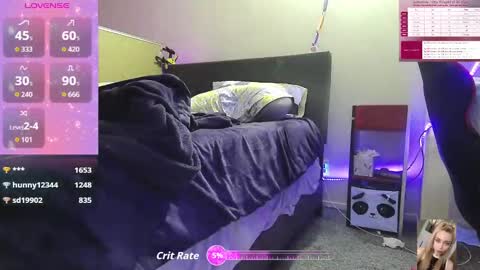Snapshot of blondiebubblebooty chatting on 09-20-25, 02:01 Bubbles online show from 09-20-25, 02:01