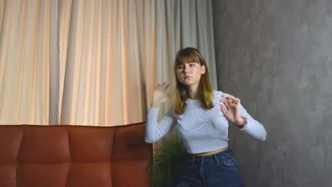 Snapshot of bloomnoir chatting on 11-11-25, 07:19 BloomNoir online show from 11-11-25, 07:19