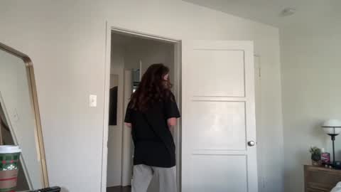 Emma Bloom online show from 11-08-25, 07:01