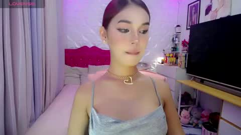 Snapshot of blue_aiveexx chatting on 07-02-26, 02:11 aivee online show from 07-02-26, 02:11
