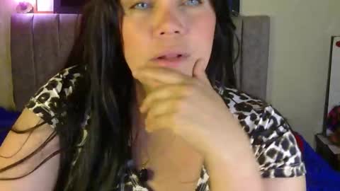 kate online show from 12-14-25, 08:46