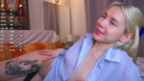 Adeline online show from 11-30-25, 05:33