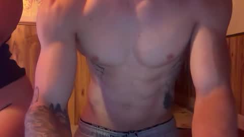 Snapshot of blue_eyed_beau chatting on 06-03-26, 04:15 Beau online show from 06-03-26, 04:15