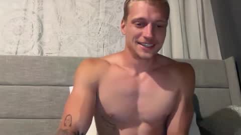 Snapshot of blue_eyed_beau chatting on 07-15-26, 03:34 Beau online show from 07-15-26, 03:34