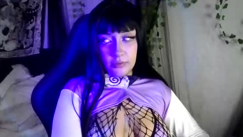 Snapshot of blue_katt chatting on 11-27-25, 08:33 blue katt online show from 11-27-25, 08:33