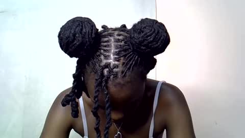 blue_savagee online show from 10-14-25, 03:24