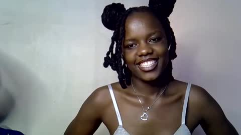 blue_savagee online show from 10-24-25, 06:04