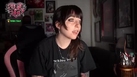 Blue online show from 02-05-26, 01:32