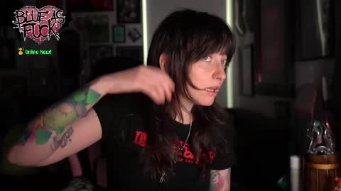 Blue online show from 04-02-26, 01:03