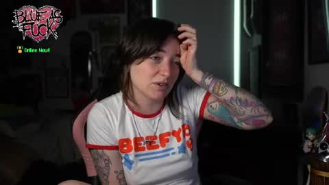 Blue online show from 06-10-26, 01:28
