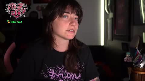 Blue online show from 06-11-26, 12:32