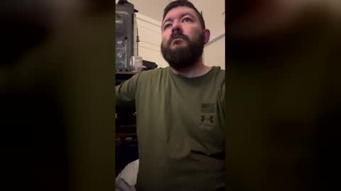 Snapshot of bluecollar117 chatting on 02-17-26, 09:28 bluecollar117 online show from 02-17-26, 09:28