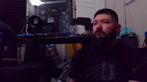 Snapshot of bluecollar117 chatting on 03-16-26, 05:13 bluecollar117 online show from 03-16-26, 05:13