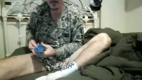 Snapshot of bluecollarfck chatting on 12-03-25, 03:03 Dominick Wyte online show from 12-03-25, 03:03