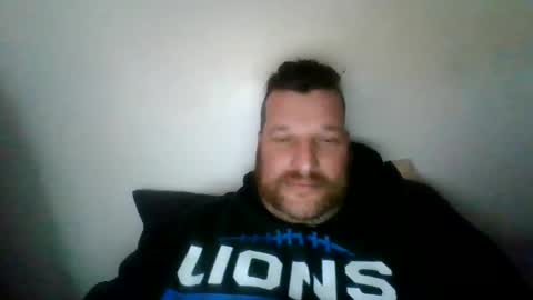 Snapshot of bluedemoneyes1986 chatting on 02-28-25, 10:06 bluedemoneyes1986 online show from 02-28-25, 10:06