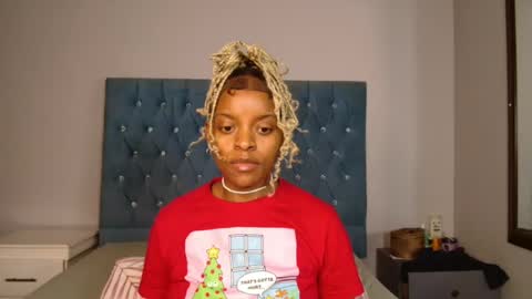 Tee online show from 06-21-26, 08:44