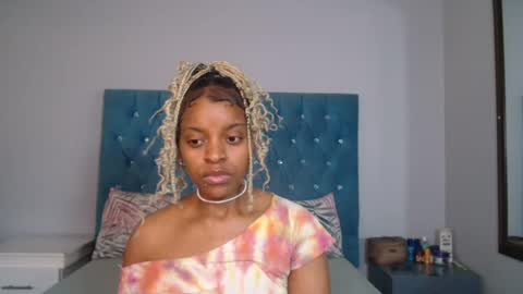 Tee online show from 06-24-26, 07:07