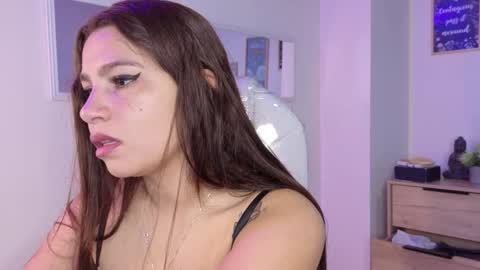        online show from 11-19-25, 11:43