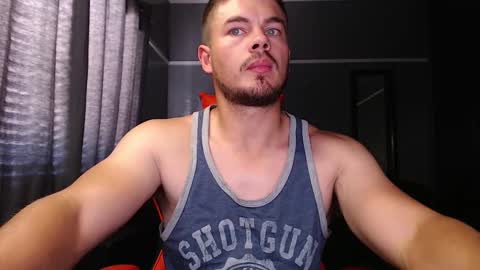 Snapshot of blueeyeboy0 chatting on 12-06-24, 01:33 blueeyeboy0 online show from 12-06-24, 01:33