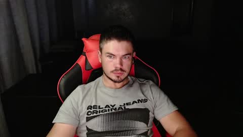 Snapshot of blueeyeboy0 chatting on 12-14-24, 04:12 blueeyeboy0 online show from 12-14-24, 04:12
