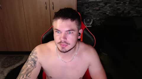 Snapshot of blueeyeboy0 chatting on 02-10-25, 10:30 blueeyeboy0 online show from 02-10-25, 10:30
