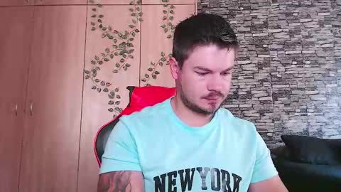 Snapshot of blueeyeboy0 chatting on 09-18-25, 06:59 blueeyeboy0 online show from 09-18-25, 06:59