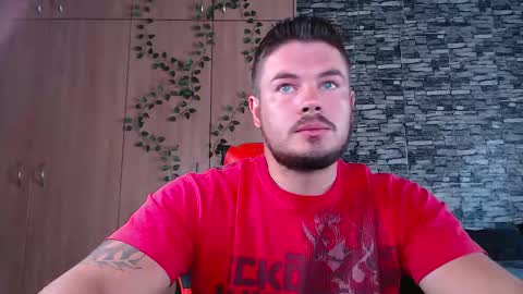 blueeyeboy0 online show from 02-17-26, 07:27