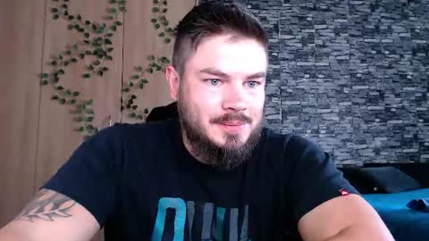 blueeyeboy0 online show from 07-17-26, 09:38