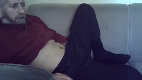 Snapshot of bluehot59 chatting on 01-19-25, 12:06 blue online show from 01-19-25, 12:06