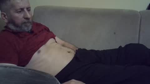 Snapshot of bluehot59 chatting on 02-23-25, 04:57 blue online show from 02-23-25, 04:57